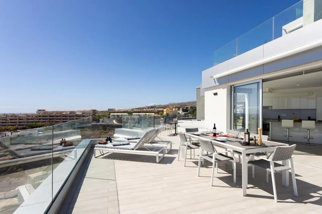 Deluxe Apartment In Costa Adeje