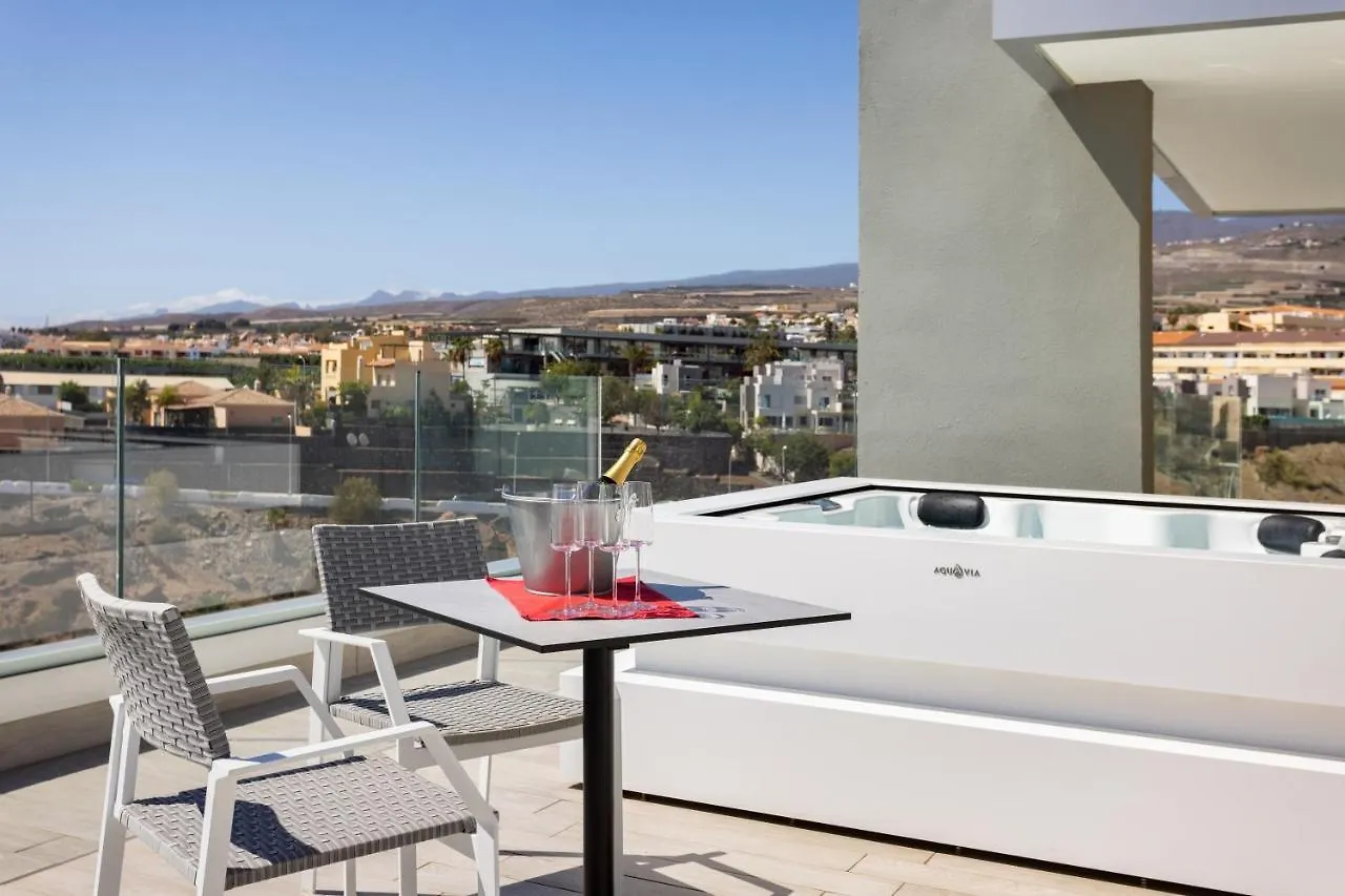 Deluxe Apartment In Costa Adeje